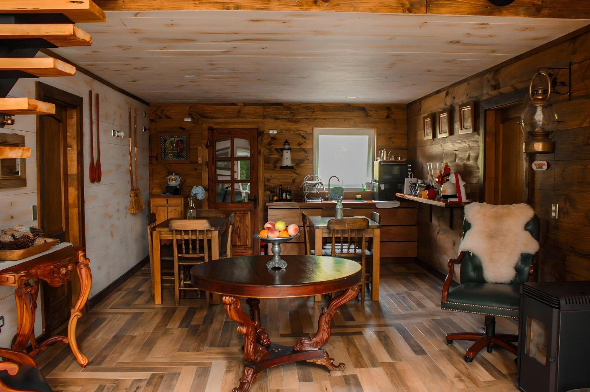 Casa *